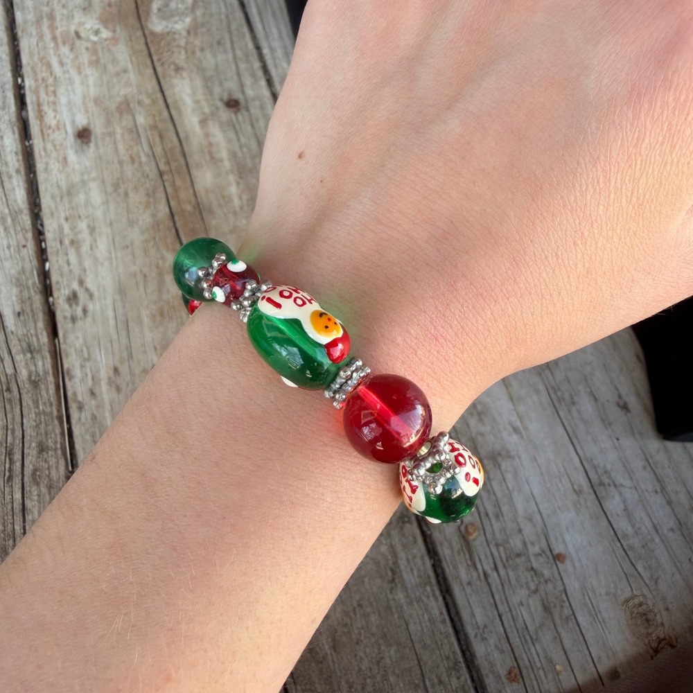 Christmas Glass Bead Stretch Bracelet Women Red‎ Green Ho Ho Ho Santa Holiday